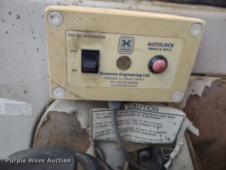 image for item DR8035 1995 Kobelco SK120LC  excavator