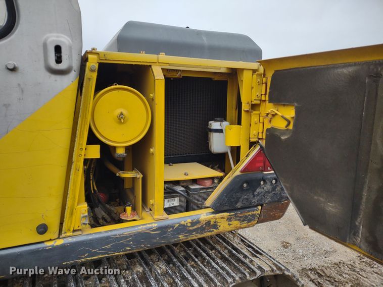 image for item DR8035 1995 Kobelco SK120LC  excavator