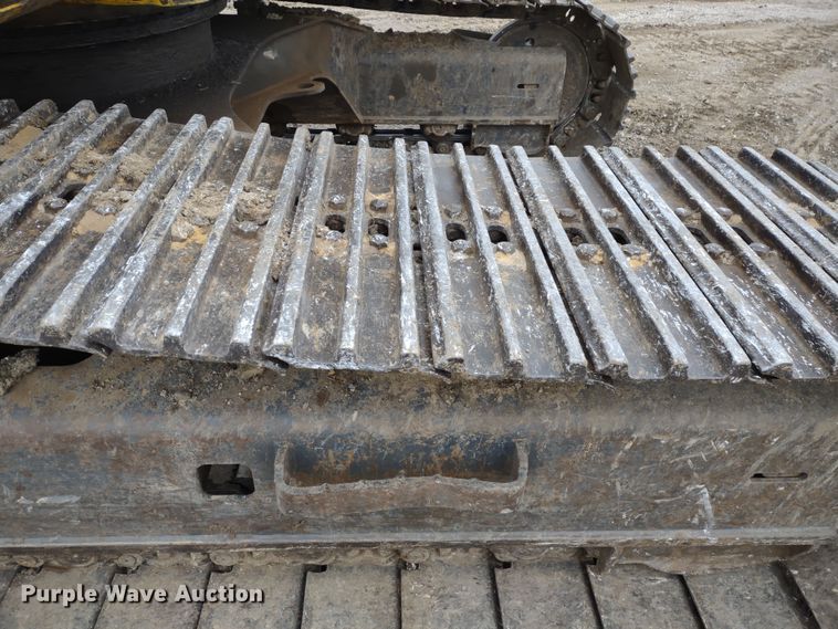 image for item DR8035 1995 Kobelco SK120LC  excavator