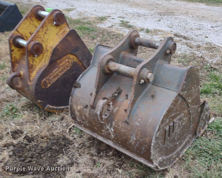 image for item DR8036 (2) excavator buckets