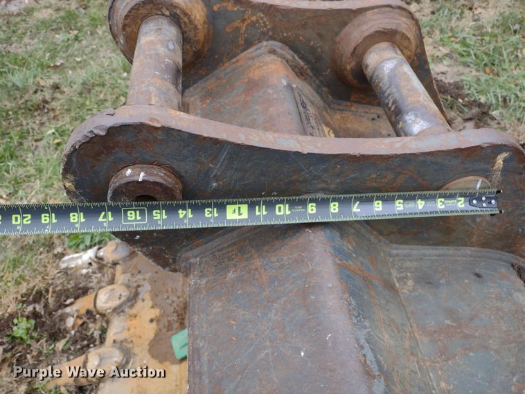 image for item DR8036 (2) excavator buckets