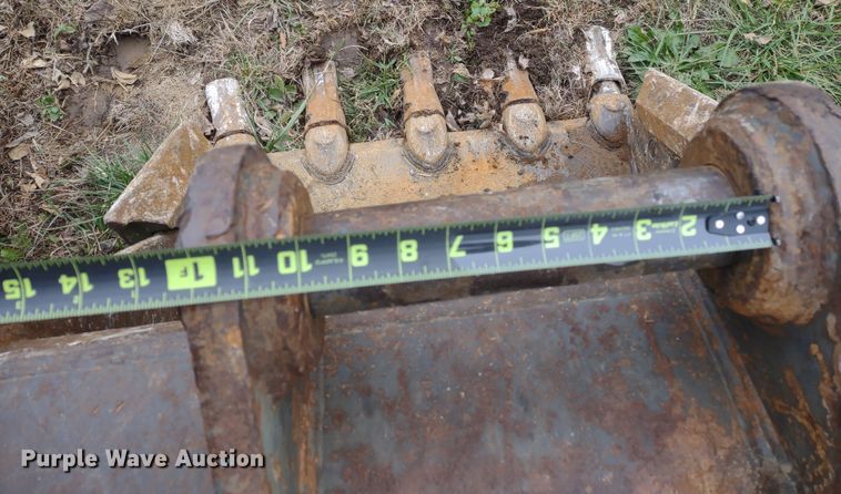 image for item DR8036 (2) excavator buckets