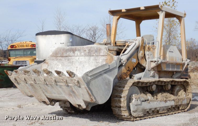 image for item DS1378 1974 Caterpillar 977L  track loader