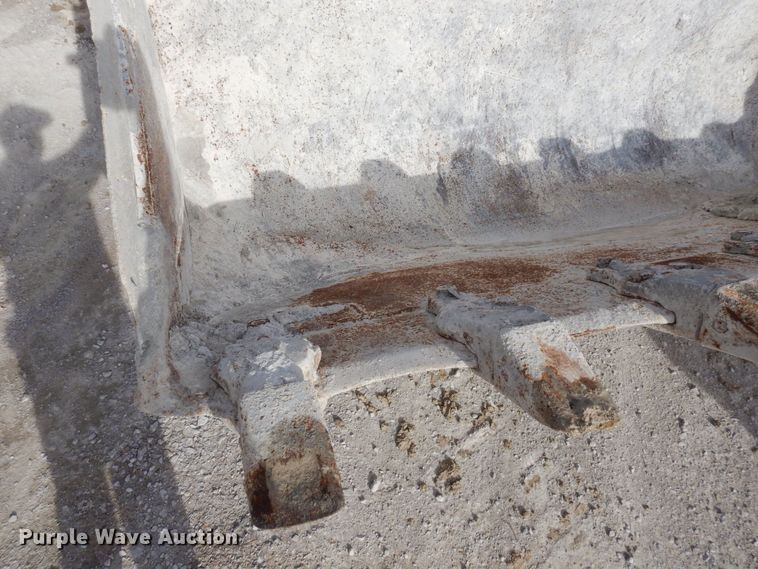 image for item DS1378 1974 Caterpillar 977L  track loader