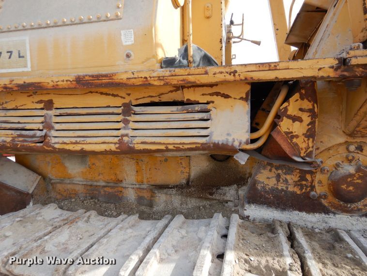 image for item DS1378 1974 Caterpillar 977L  track loader
