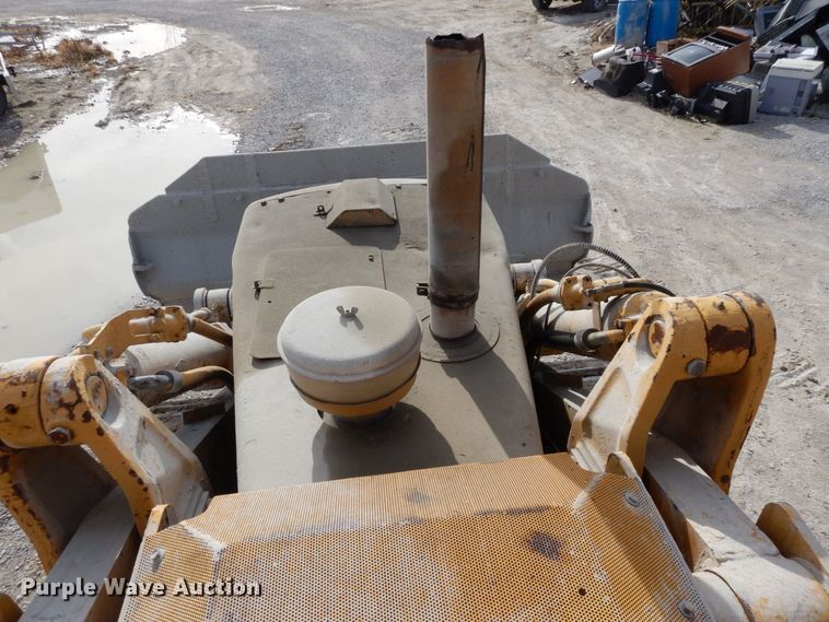 image for item DS1378 1974 Caterpillar 977L  track loader