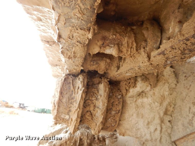 image for item DS1378 1974 Caterpillar 977L  track loader