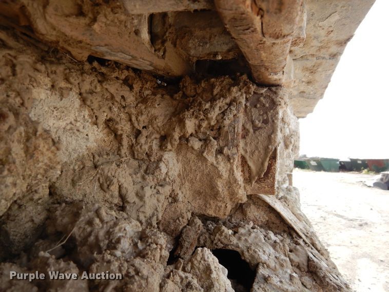 image for item DS1378 1974 Caterpillar 977L  track loader