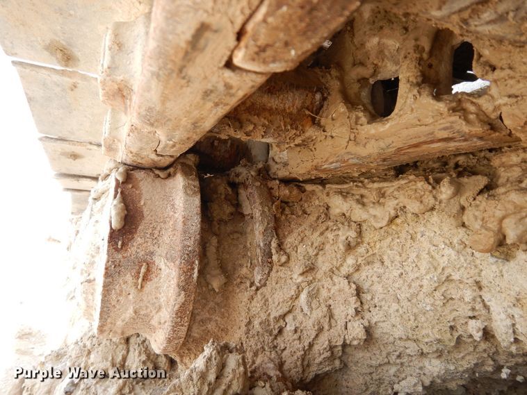 image for item DS1378 1974 Caterpillar 977L  track loader