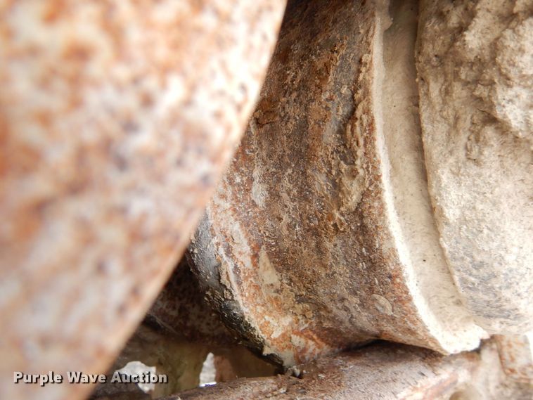 image for item DS1378 1974 Caterpillar 977L  track loader