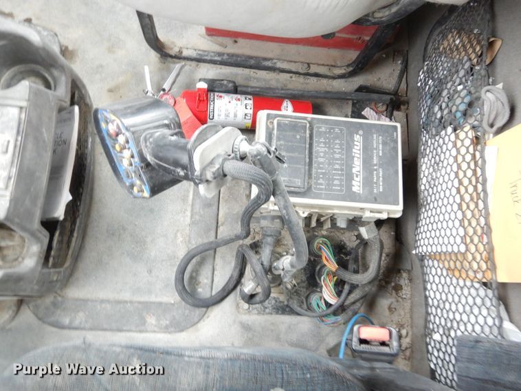 image for item DS1492 2006 Sterling L9500  ready mix truck