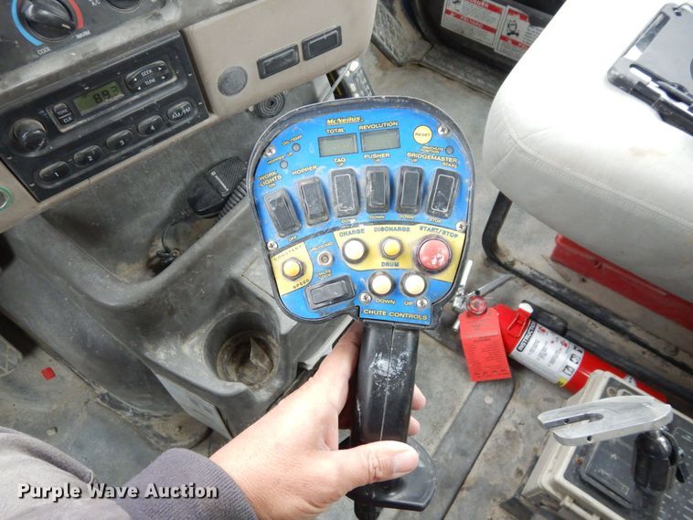 image for item DS1492 2006 Sterling L9500  ready mix truck