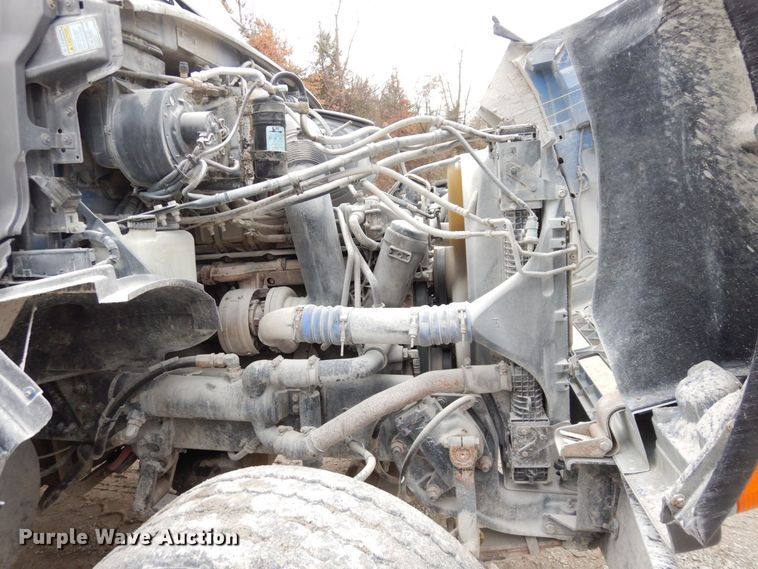 image for item DS1492 2006 Sterling L9500  ready mix truck