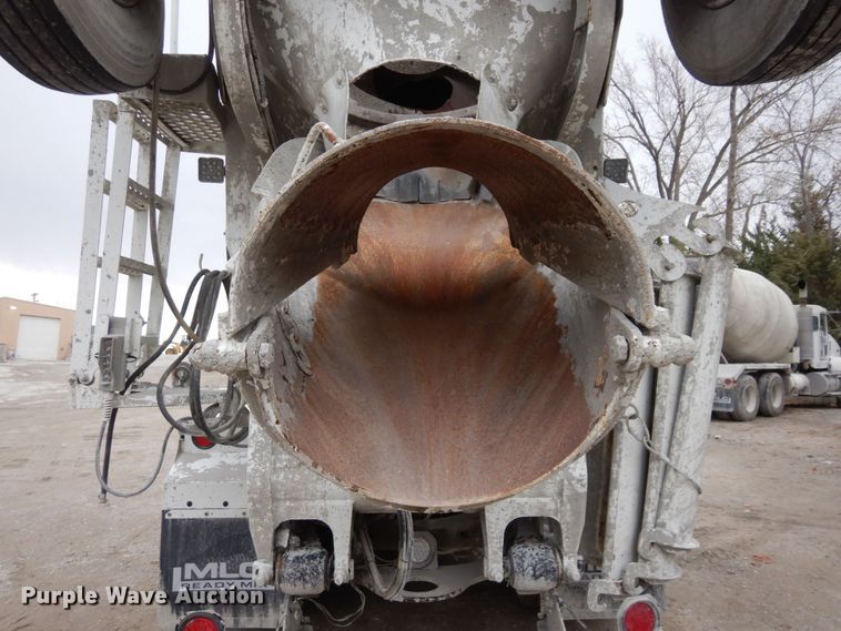 image for item DS1492 2006 Sterling L9500  ready mix truck