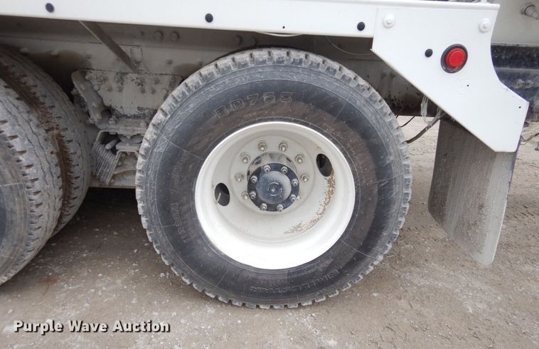 image for item DS1492 2006 Sterling L9500  ready mix truck