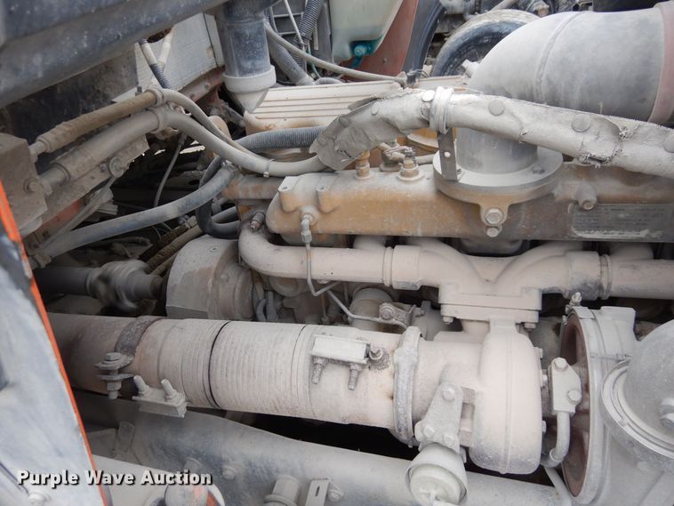 image for item DS1493 2003 Kenworth T800  ready mix truck