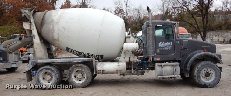 image for item DS1494 2002 Kenworth  ready mix truck