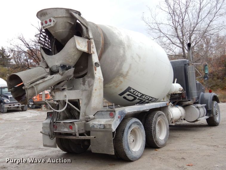 image for item DS1494 2002 Kenworth  ready mix truck