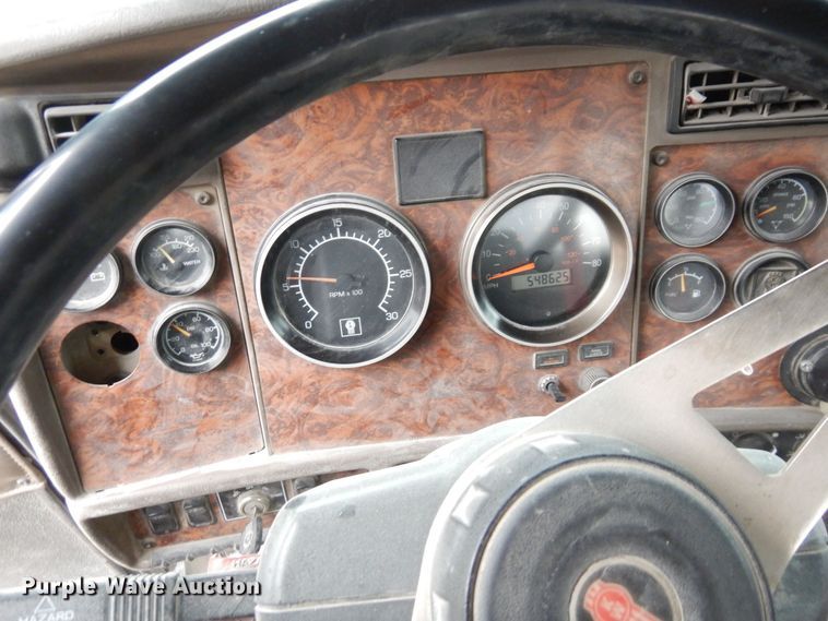 image for item DS1494 2002 Kenworth  ready mix truck