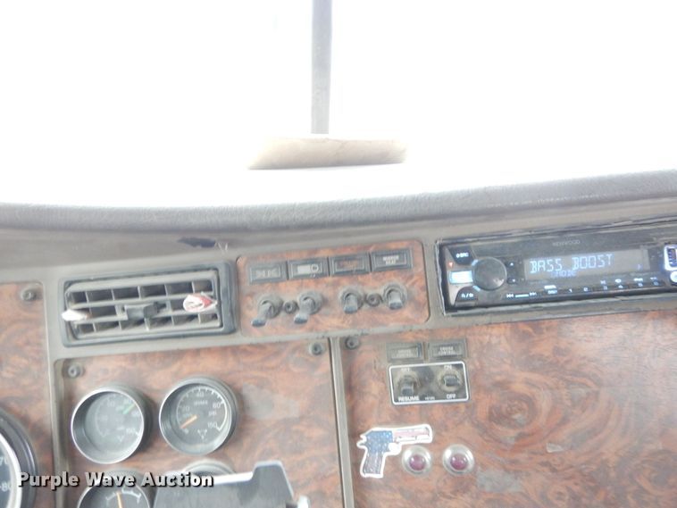 image for item DS1494 2002 Kenworth  ready mix truck