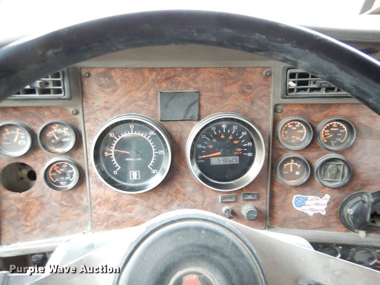 image for item DS1494 2002 Kenworth  ready mix truck