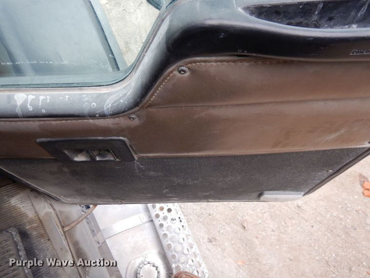 image for item DS1494 2002 Kenworth  ready mix truck