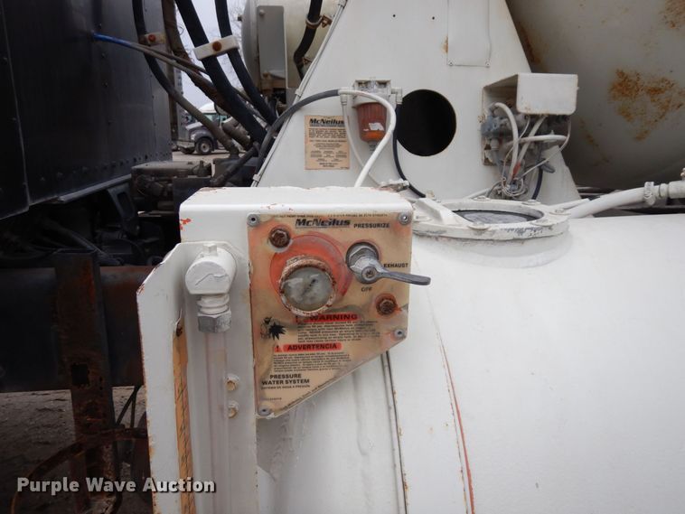 image for item DS1494 2002 Kenworth  ready mix truck