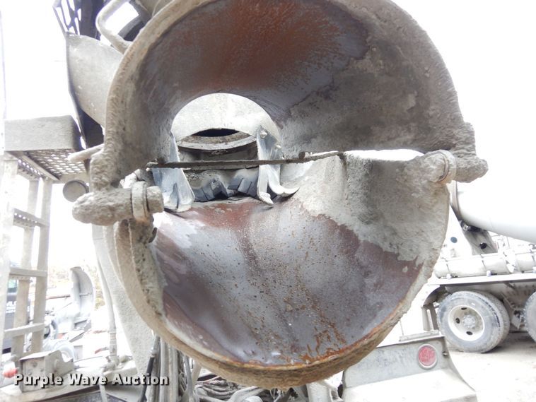 image for item DS1494 2002 Kenworth  ready mix truck