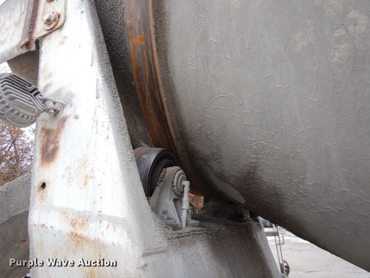 image for item DS1494 2002 Kenworth  ready mix truck