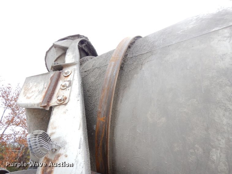 image for item DS1494 2002 Kenworth  ready mix truck