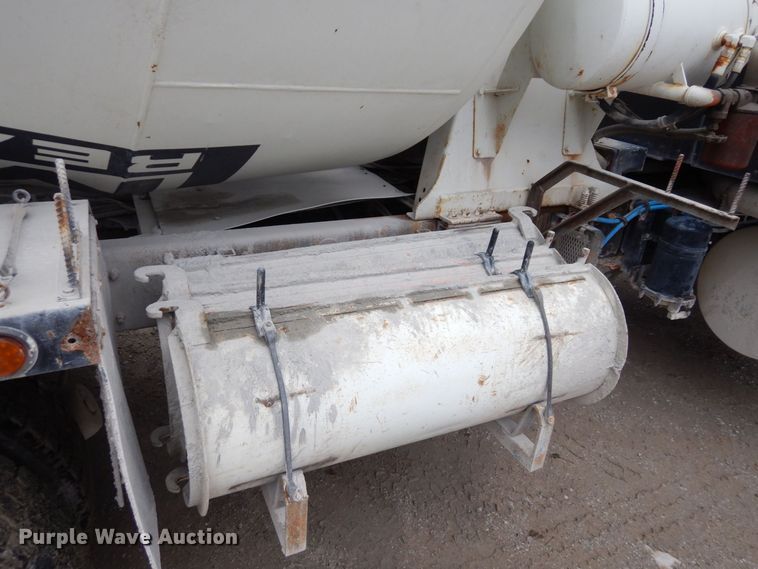 image for item DS1494 2002 Kenworth  ready mix truck