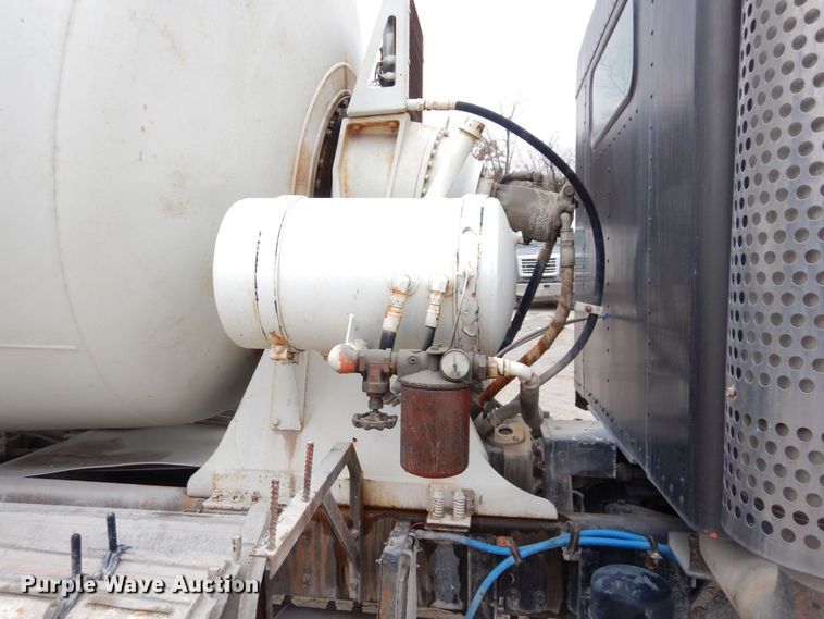 image for item DS1494 2002 Kenworth  ready mix truck