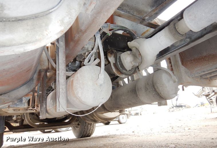 image for item DS1494 2002 Kenworth  ready mix truck