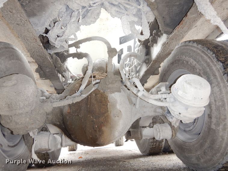 image for item DS1494 2002 Kenworth  ready mix truck