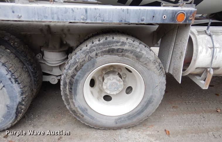 image for item DS1494 2002 Kenworth  ready mix truck