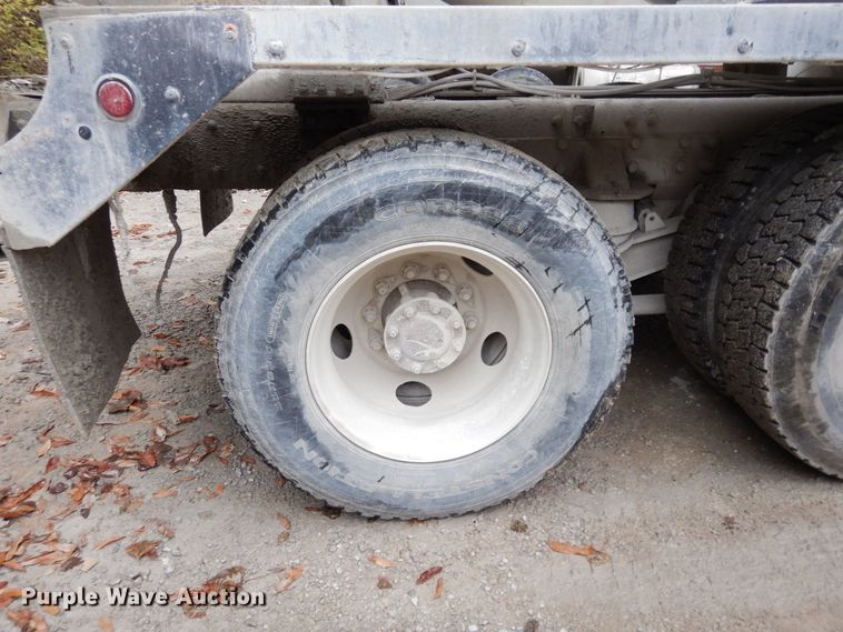 image for item DS1494 2002 Kenworth  ready mix truck