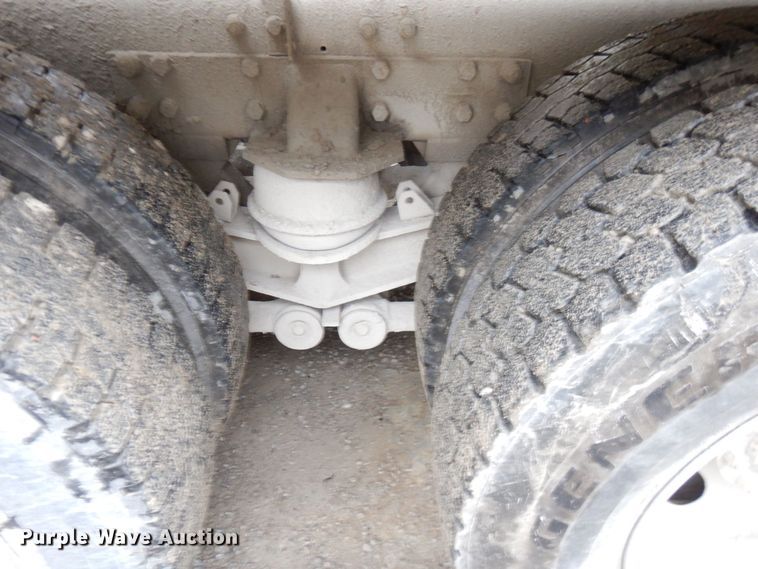 image for item DS1494 2002 Kenworth  ready mix truck