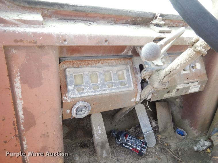 image for item DS1534 1986 Case W20C  wheel loader