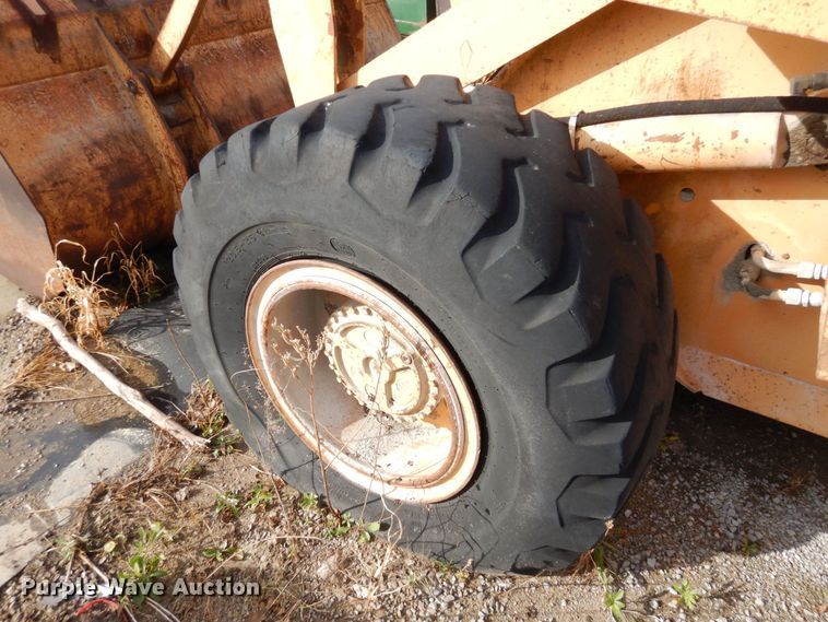 image for item DS1534 1986 Case W20C  wheel loader