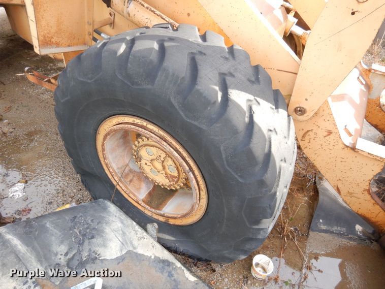 image for item DS1534 1986 Case W20C  wheel loader
