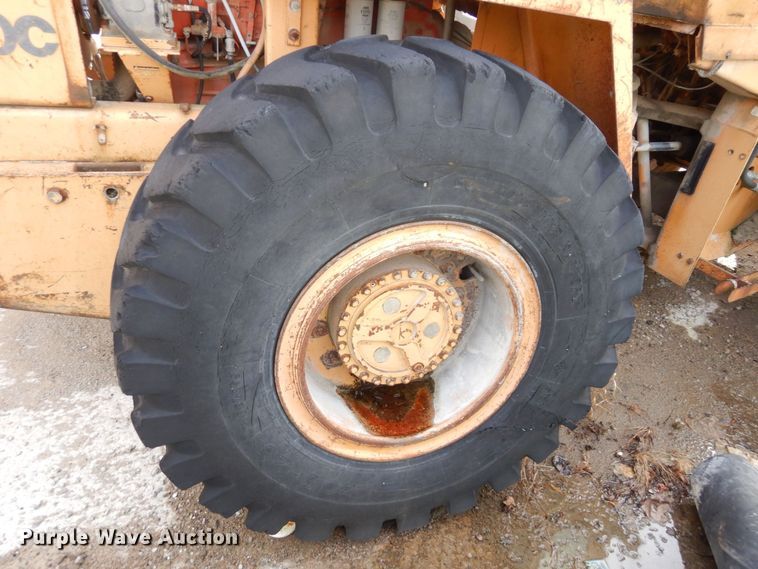 image for item DS1534 1986 Case W20C  wheel loader