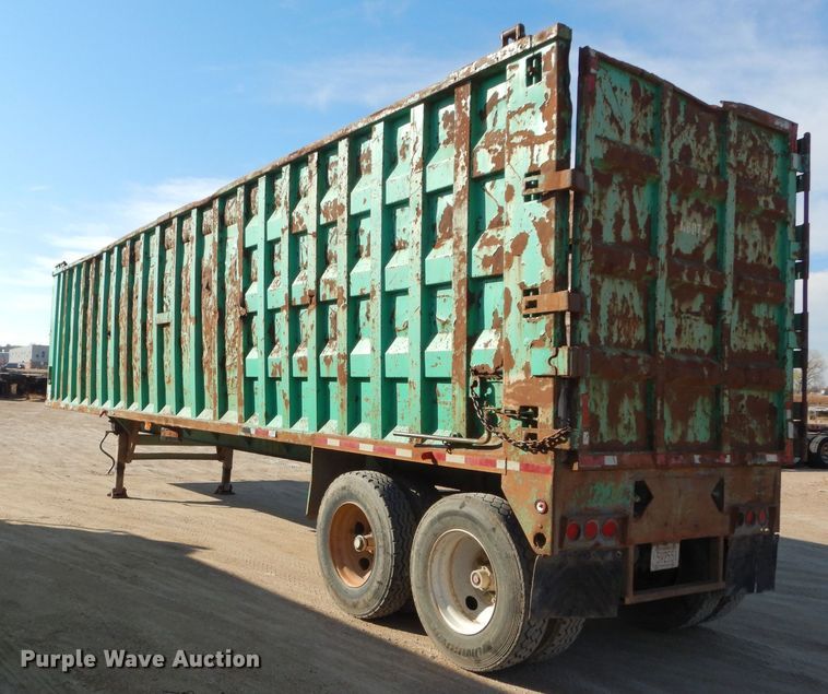 image for item DS6293 2001 Steco SEO4196  ejection trailer