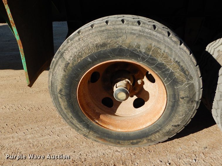 image for item DS6293 2001 Steco SEO4196  ejection trailer