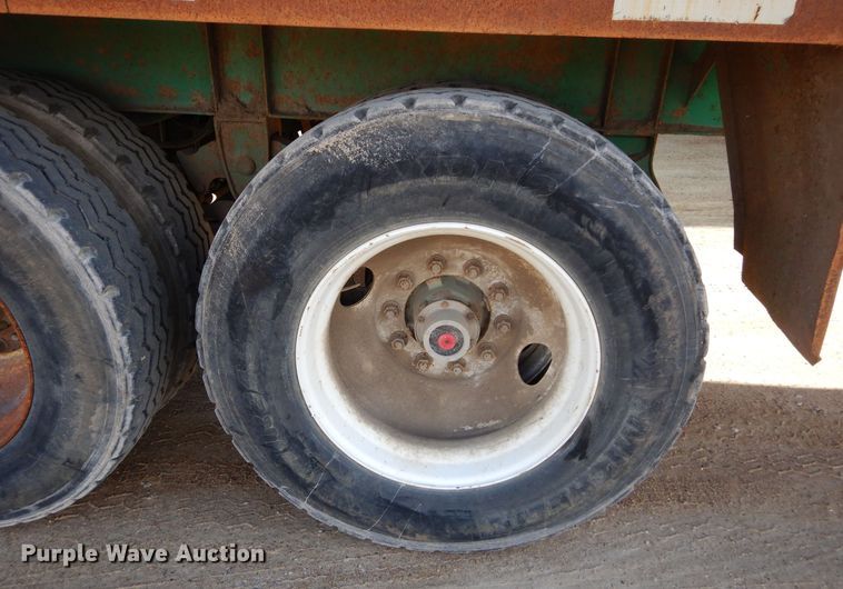 image for item DS6293 2001 Steco SEO4196  ejection trailer