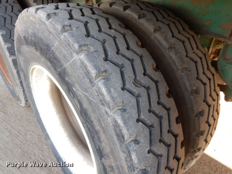 image for item DS6293 2001 Steco SEO4196  ejection trailer