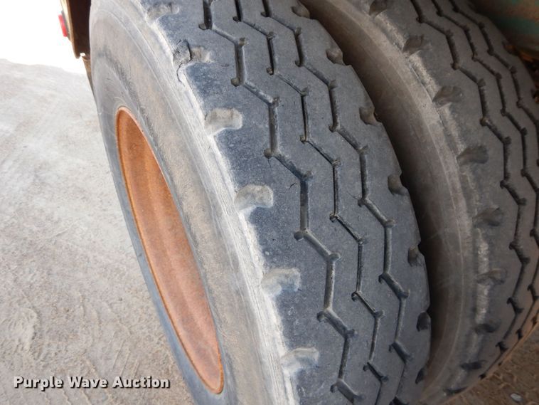 image for item DS6293 2001 Steco SEO4196  ejection trailer