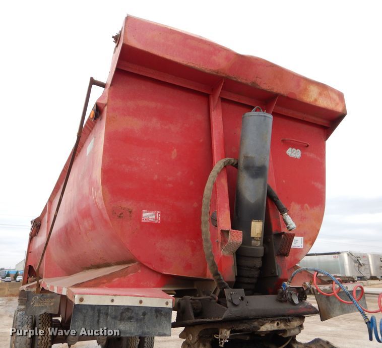 image for item DS6295 1996 Reliance  end dump trailer