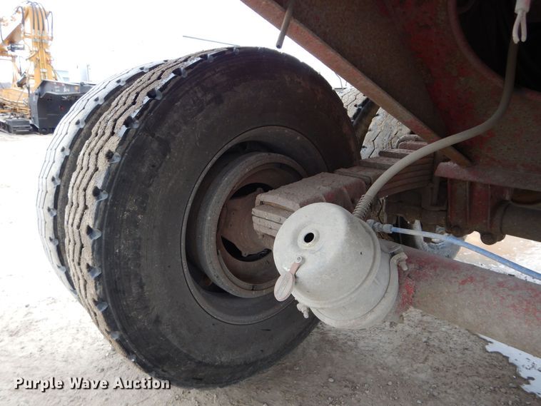 image for item DS6295 1996 Reliance  end dump trailer