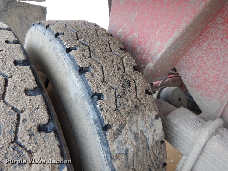 image for item DS6295 1996 Reliance  end dump trailer