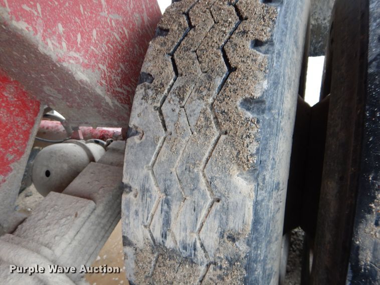 image for item DS6295 1996 Reliance  end dump trailer